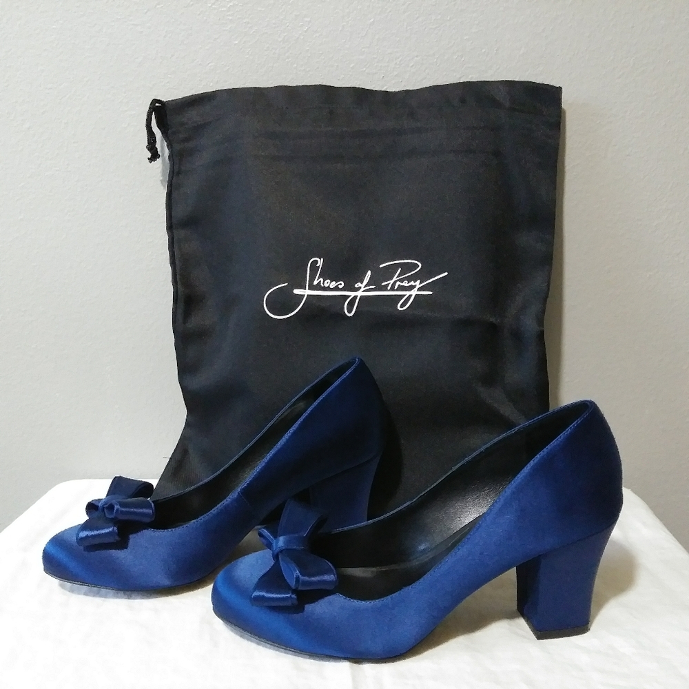 Shoes of Prey Velvet Satin Royal Blue Chunky Block Heels Bow Size 36